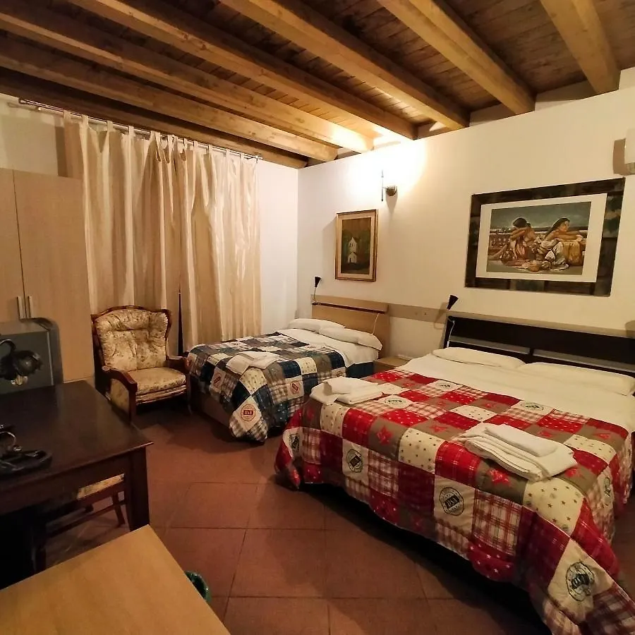 Terra Del Sole Vittoria Bed & Breakfast