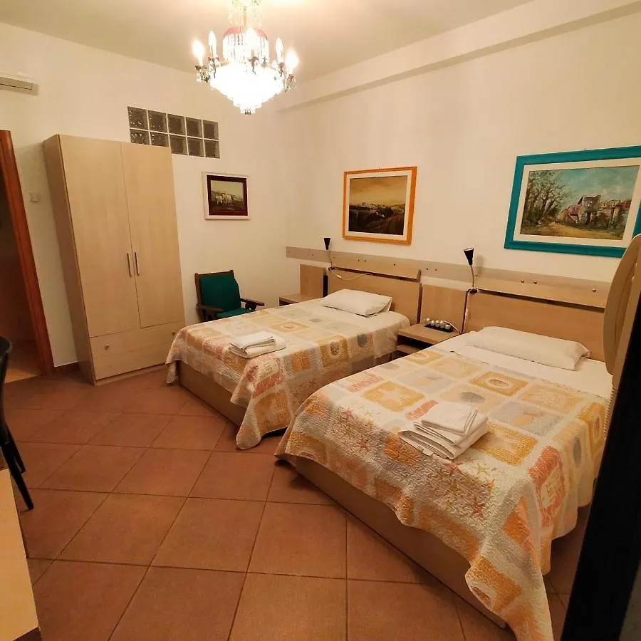 Bed and Breakfast Terra del Sole Vittoria 3*,