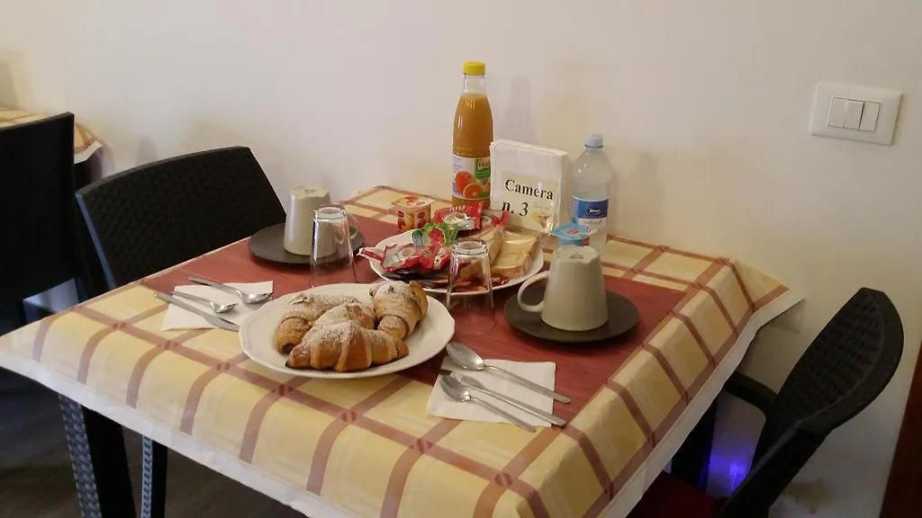 Bed and Breakfast Terra del Sole Vittoria 3*,  Italia